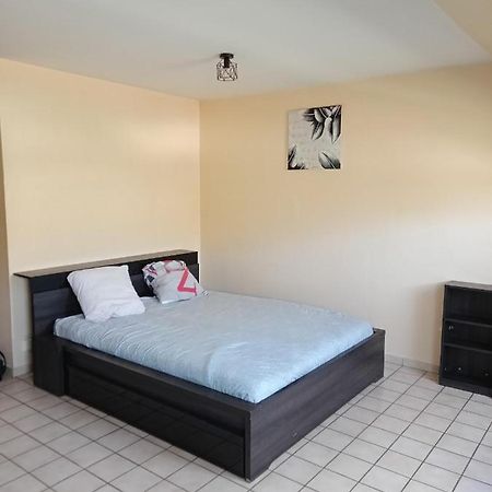 Apartament Marguerite Massiac Zewnętrze zdjęcie
