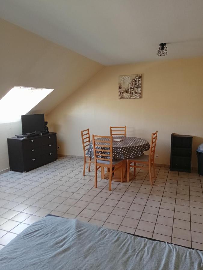 Apartament Marguerite Massiac Zewnętrze zdjęcie